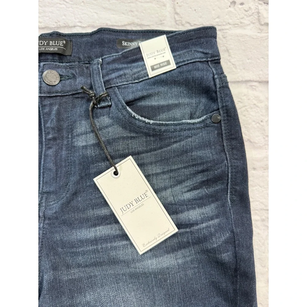 Judy Blue Skinny Jeans Womens 11/30 Dark Blue NWT Mid Rise Stretch JB8248SSDK